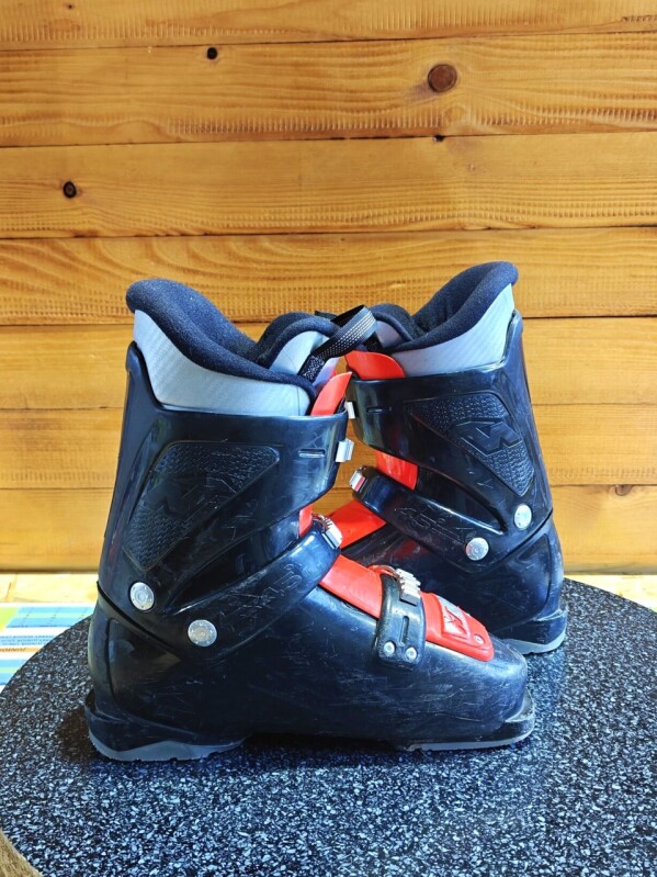 LYŽIARKY NORDICA FIREARROW T3 26MP